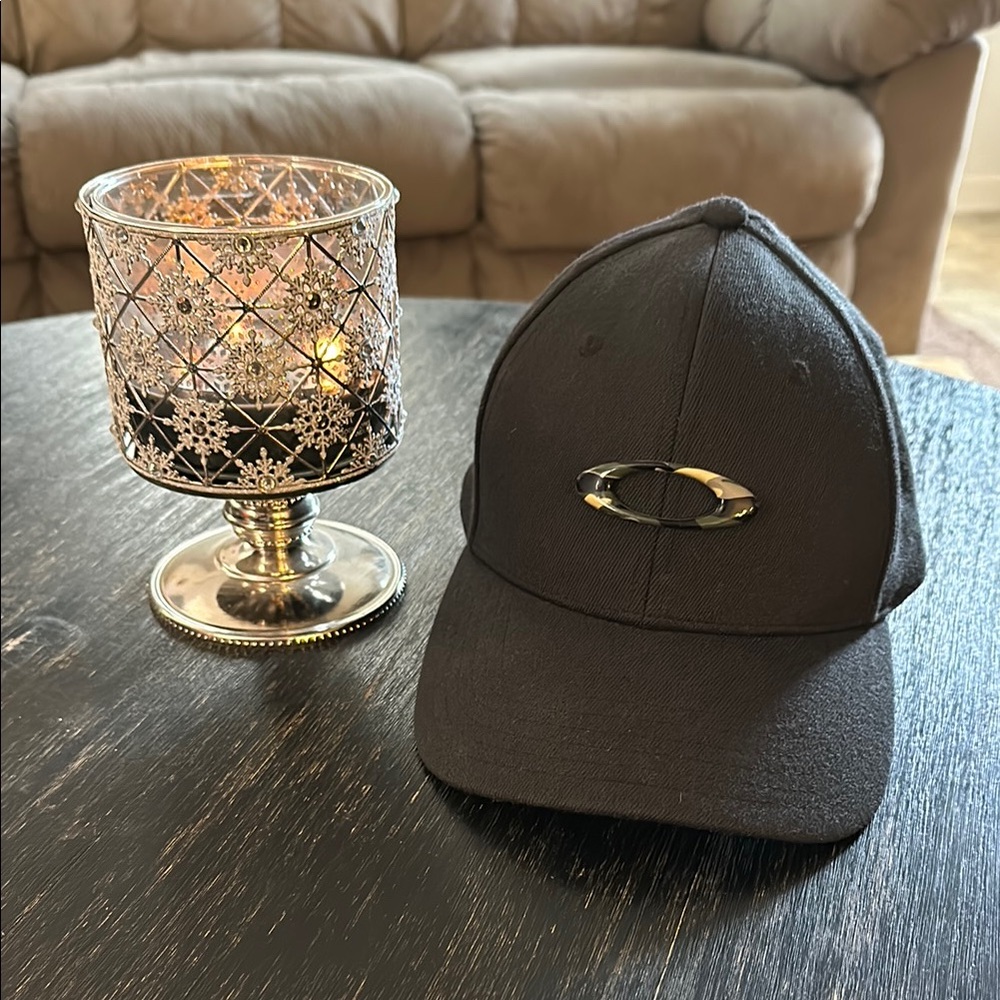 Oakley Black Baseball Cap